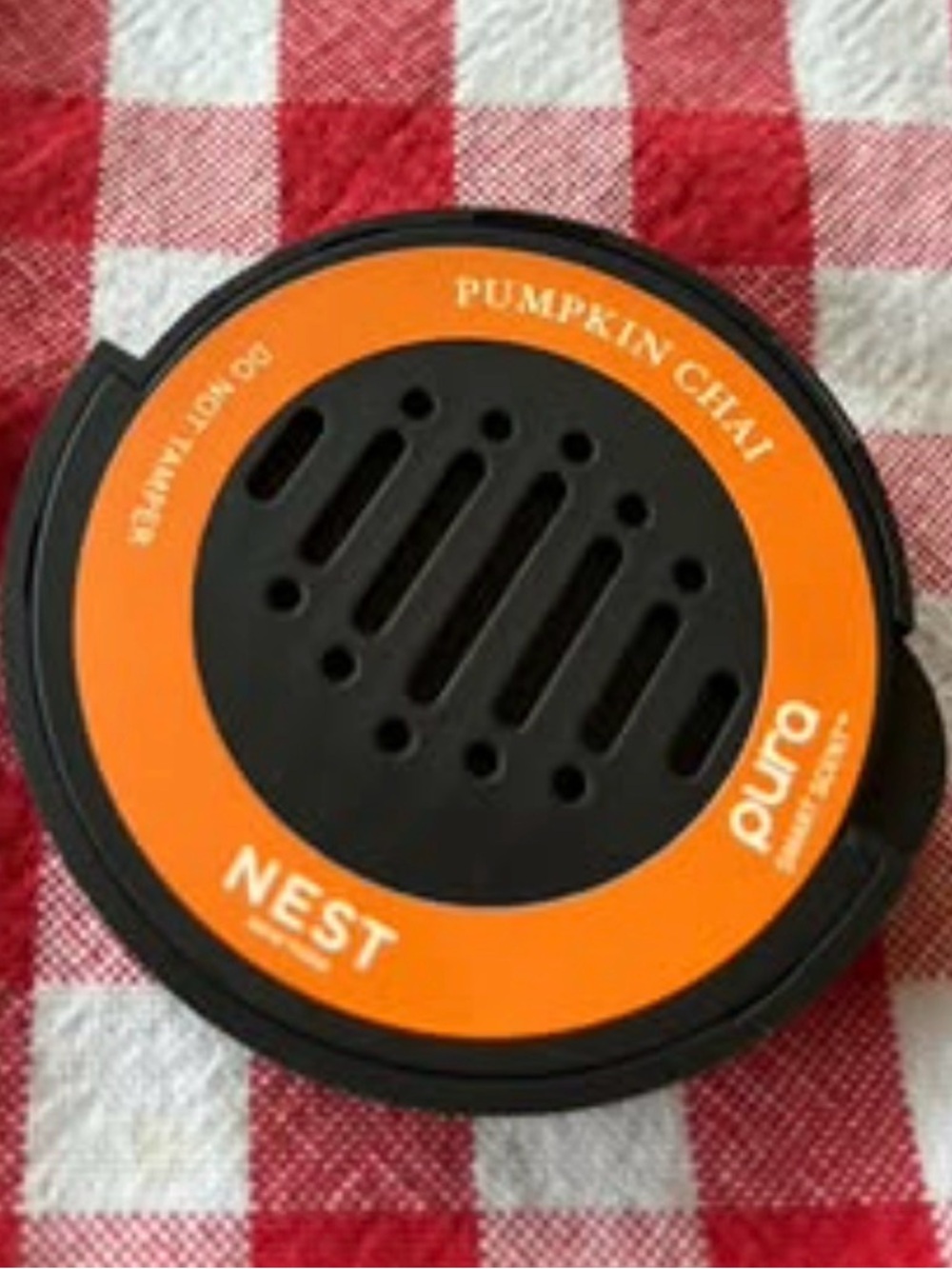 NEST Pumpkin Chai Car Vent Clip Air Freshener - like new only used 12 hours